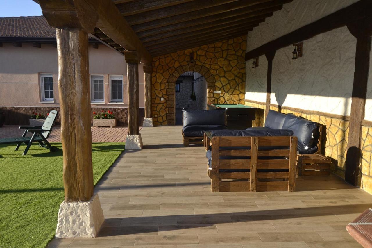 El Capricho De Los Carrascos Juarros de Voltoya Exteriér fotografie